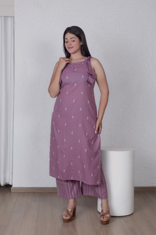 Sleeveless Tassel-Detail Kurta Set - Pink